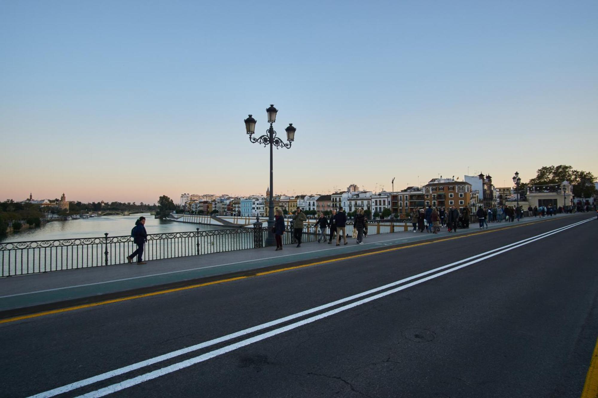 Rt41 Triana Deluxe Διαμέρισμα Σεβίλλη Εξωτερικό φωτογραφία